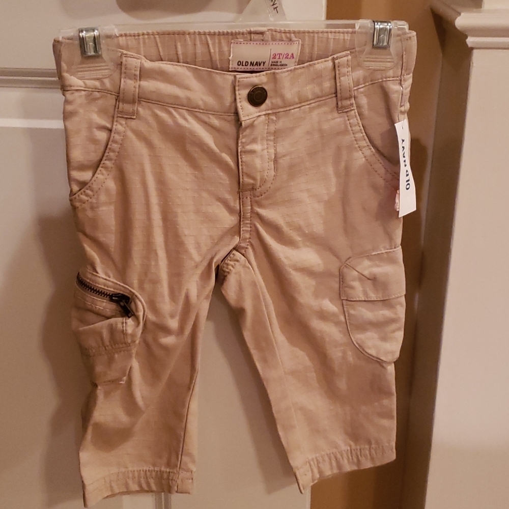 Old Navy cargo capris